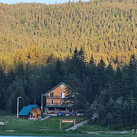 Apartmani Jezero Žabljak Exteriör bild