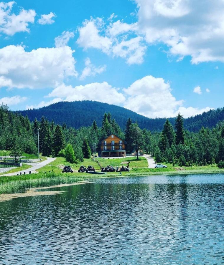 Apartmani Jezero Žabljak Exteriör bild