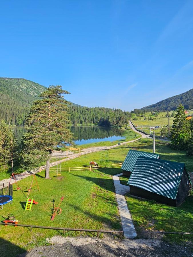 Apartmani Jezero Žabljak Exteriör bild