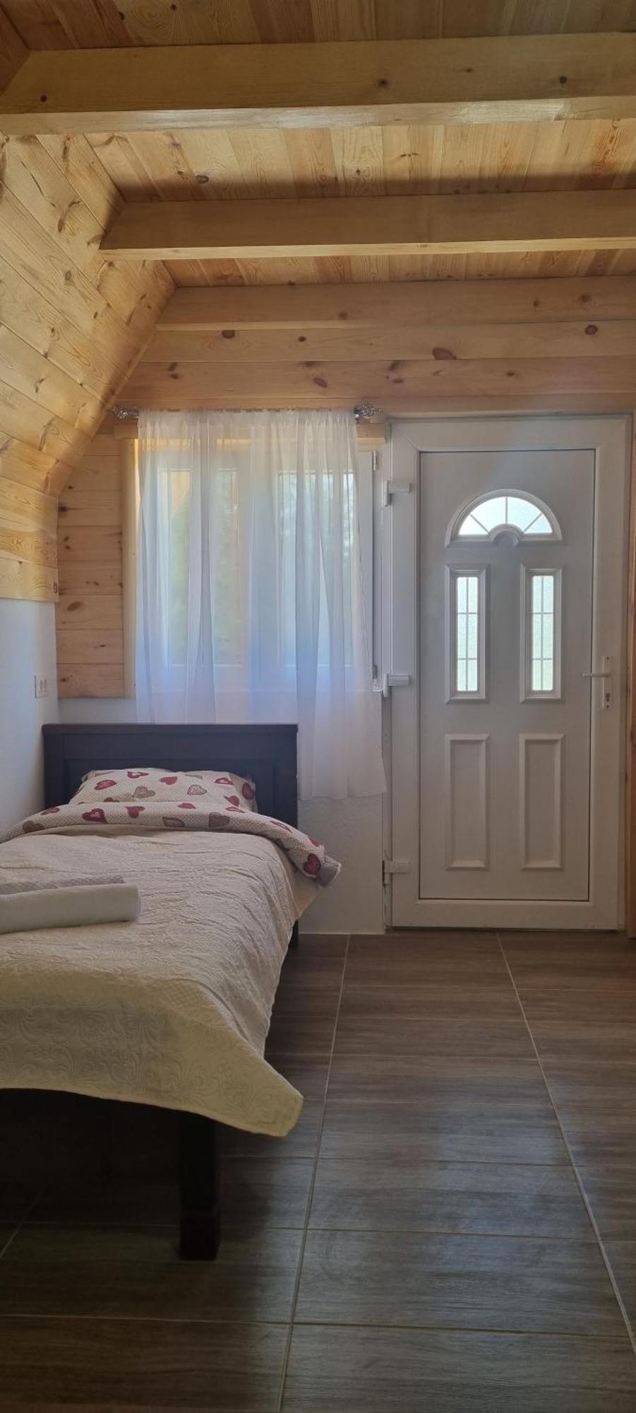Apartmani Jezero Žabljak Rum bild