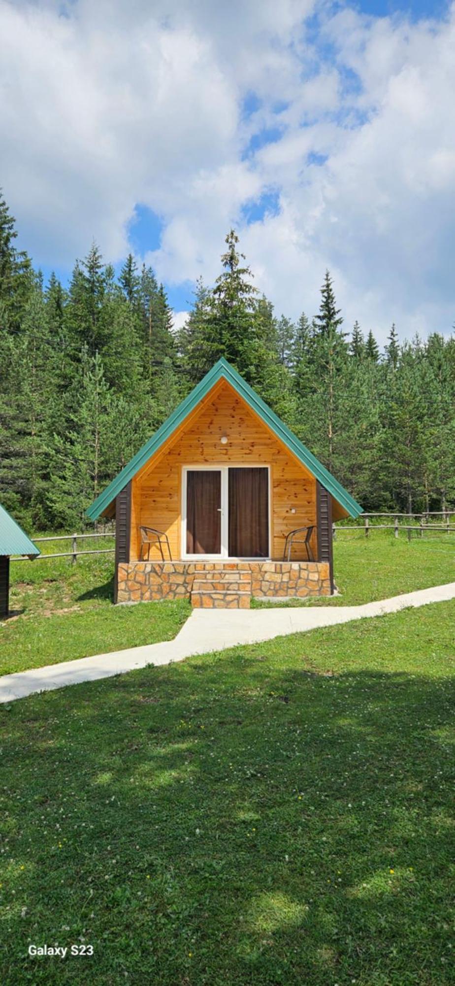 Apartmani Jezero Žabljak Exteriör bild